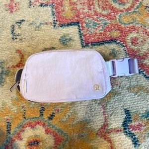 Lululemon belt strap bag